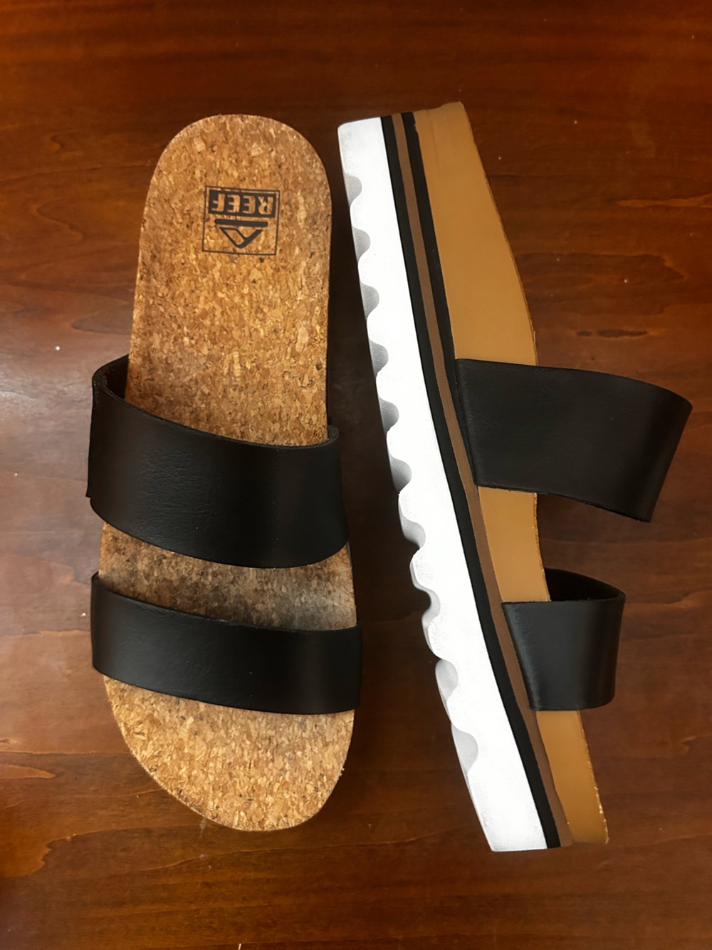 REEF Women’s Black cushion vista HI Double Strap Platform Slide Sandals size 9